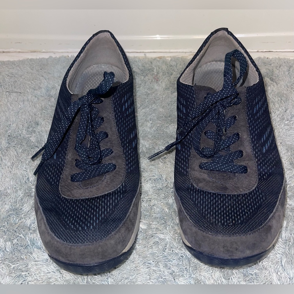 Dansko Hayes Mesh Suede Walking Sneakers Navy Blue Womens EU 41 US 10.5/11